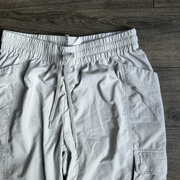 Fabletics | Ripstop Cargo Pants - Picture 6 of 10
